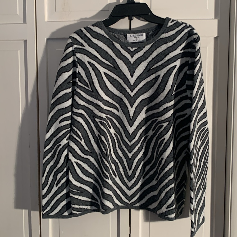 Alfred Dunner Animal Print Crew Neck Sweater